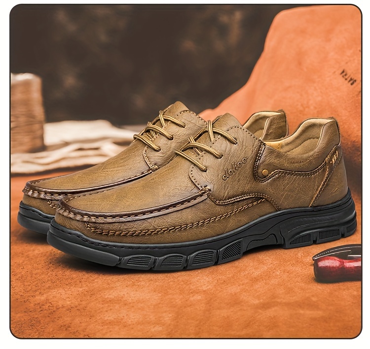 CLOHOO Brand Handmade Shoes with Thick Rubber Soles, Suitable for Business And Casual Wear for Men. Comfortable, Breathable, Lace-Up, Durable, Soft-Soled Casual Shoes for Men.