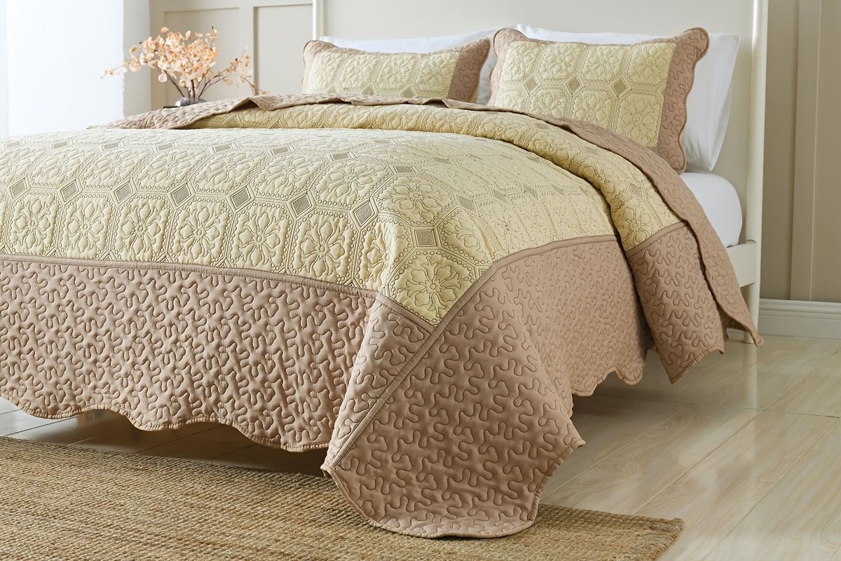 Ultra-Soft & Breathable 3pcs Embroidered Floral Bedspread Set - Includes 1 Bedspread (219.99cm x 240.0cm) and 2 Pillowcases (51.0cm x 70.0cm) - Perfect for Cozy Bedroom or Dorm Decor, Machine Washable Polyester