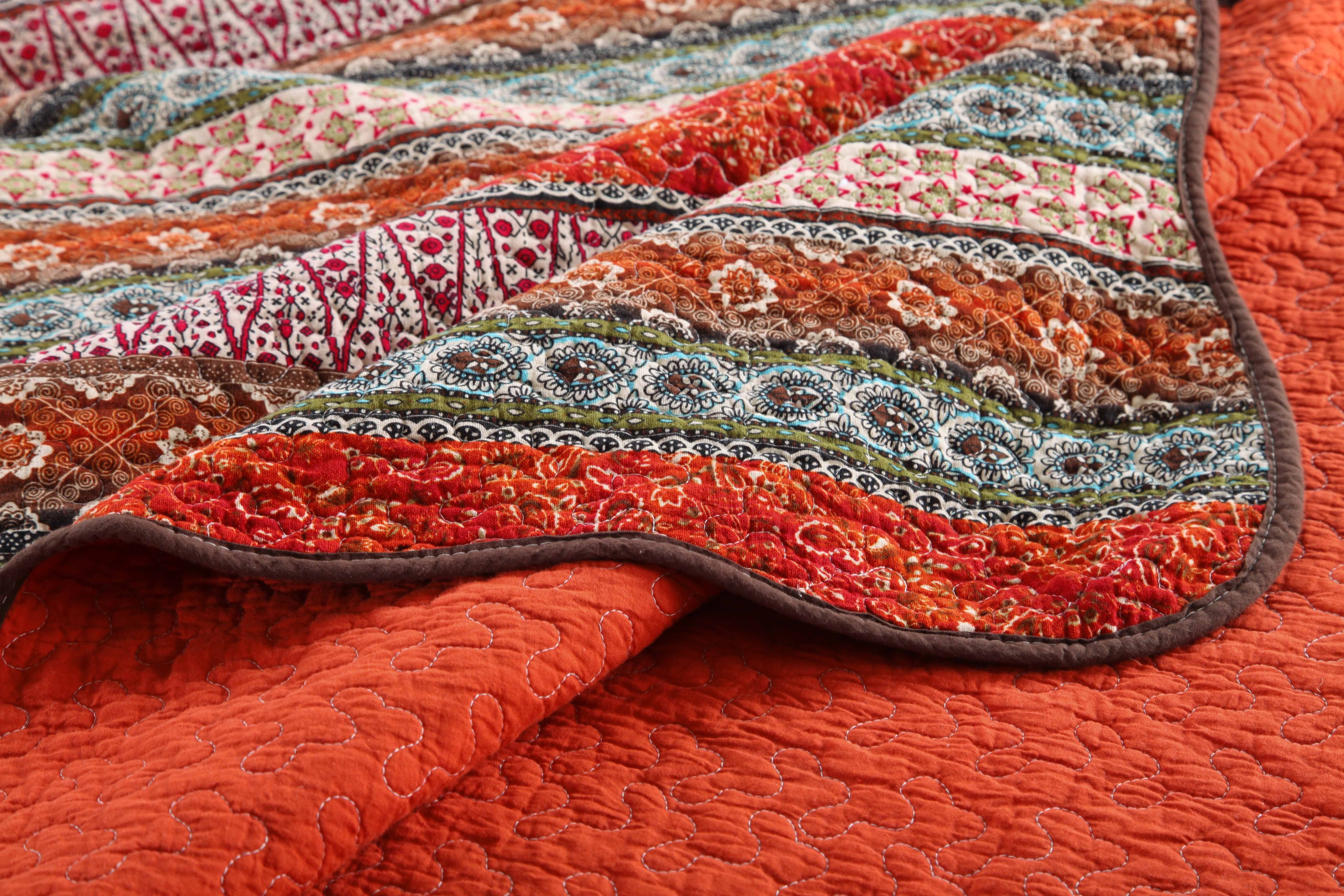 1pc Bohemian Red 100% Cotton Quilted Bedspread - Double-Sided Luxurious Floral Patchwork Design, Soft & Breathable All-Season Bed Cover for Couples, No Pillowcases Included
