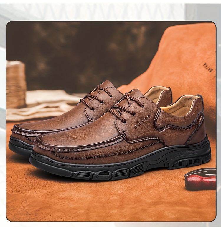 CLOHOO Brand Handmade Shoes with Thick Rubber Soles, Suitable for Business And Casual Wear for Men. Comfortable, Breathable, Lace-Up, Durable, Soft-Soled Casual Shoes for Men.