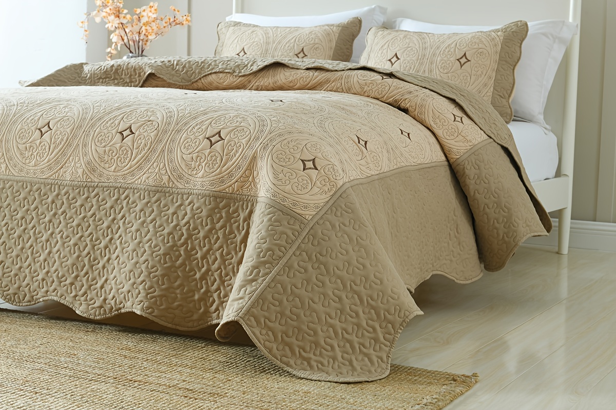 Ultra-Soft & Breathable 3pcs Embroidered Floral Bedspread Set - Includes 1 Bedspread (219.99cm x 240.0cm) and 2 Pillowcases (51.0cm x 70.0cm) - Perfect for Cozy Bedroom or Dorm Decor, Machine Washable Polyester