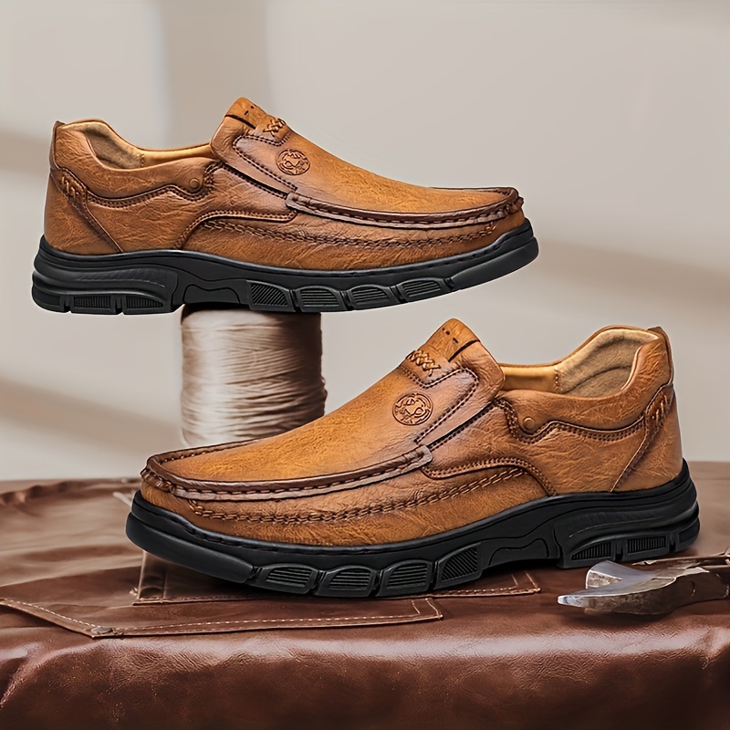 CLOHOO Men's Casual Slip-On Loafers - Fashion Minimalist All-Season Shoes with PU Upper & Lining, Rubber Sole, Round Toe Cap for Hiking, Outdoor & Daily Wear