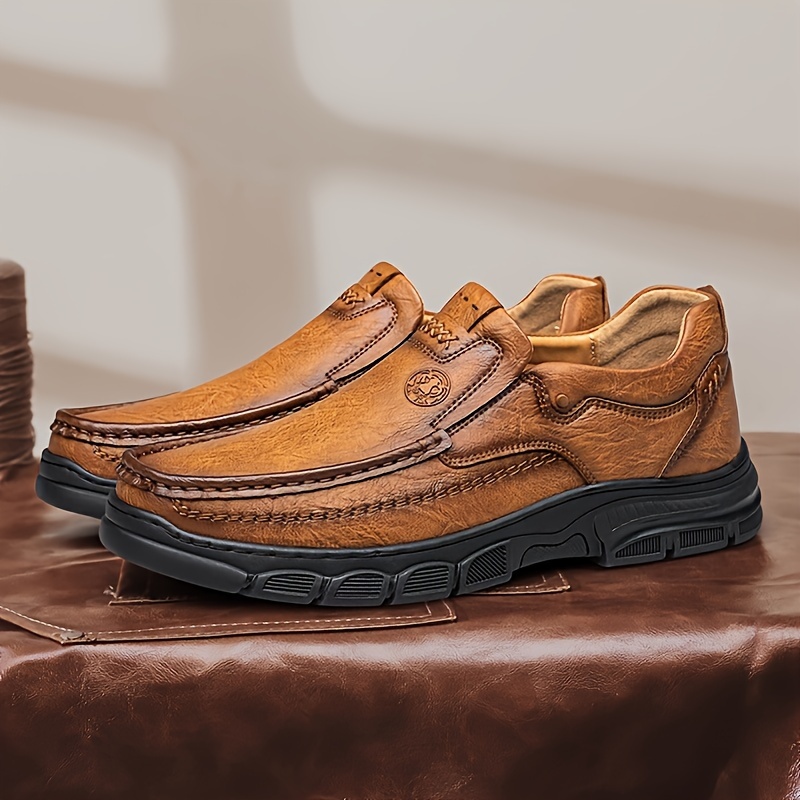CLOHOO Men's Casual Slip-On Loafers - Fashion Minimalist All-Season Shoes with PU Upper & Lining, Rubber Sole, Round Toe Cap for Hiking, Outdoor & Daily Wear