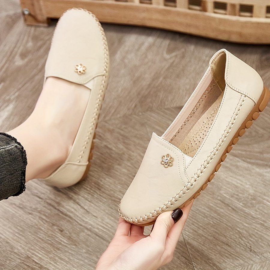 Women's Flower Buckle Loafers, Comfortable Slip-On Casual Shoes With Soft Sole, Fashionable Low-top Daily Footwear